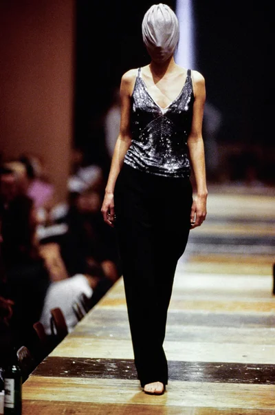 Look 60